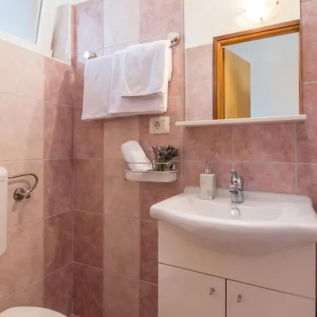 Istrian Villa Stella For 8: Pool & Sauna 別荘