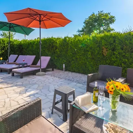 Istrian Villa Stella For 8: Pool & Sauna *